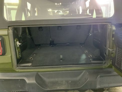 Used 2021 Jeep Wrangler Unlimited Sport image 43
