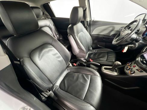 Used 2014 Chevrolet Sonic LTZ image 30