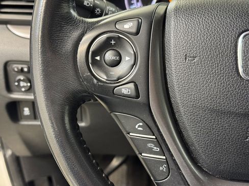 Used 2017 Honda Pilot EX-L image 34