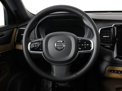 Certified 2024 Volvo XC90 T8 Plus image 8