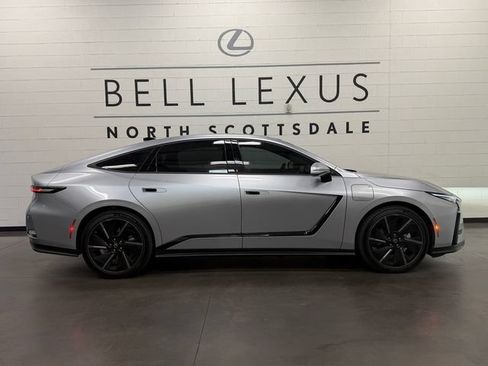 New 2026 Lexus ES 500e AWD/4WD image 3