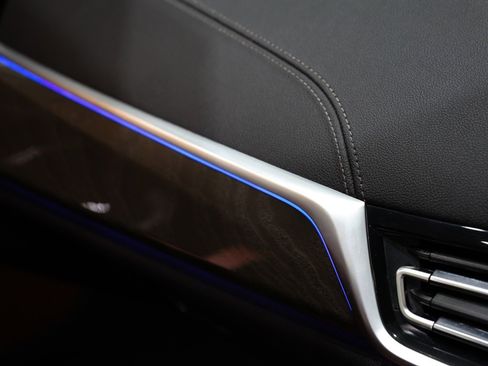 Used 2023 BMW X6 M50i w/ Executive Package image 40