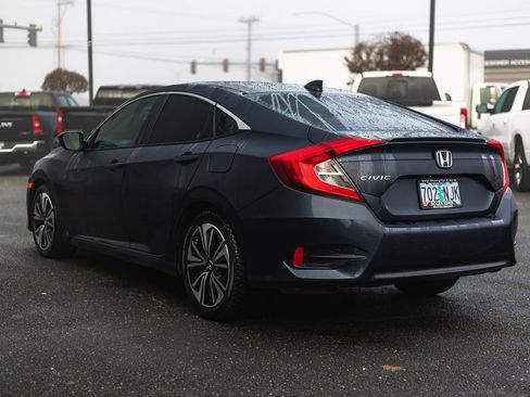 Used 2017 Honda Civic EX-T image 10
