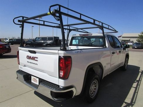 Used 2022 GMC Sierra 1500 Pro w/ 1SA Safety Plus Package AWD/4WD image 6