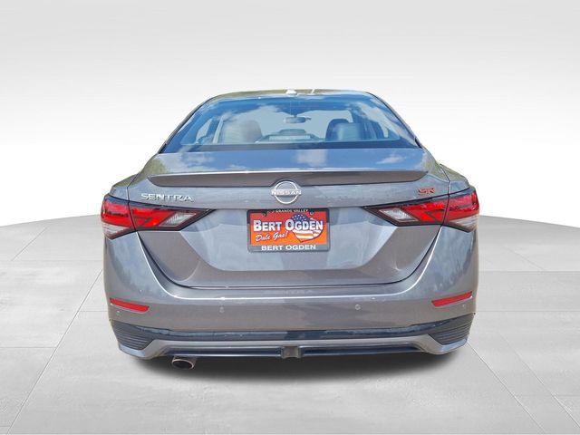 Certified 2024 Nissan Sentra SR w/ SR Premium Package FWD image 7