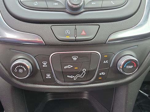 Certified 2023 Chevrolet Equinox LT FWD image 23
