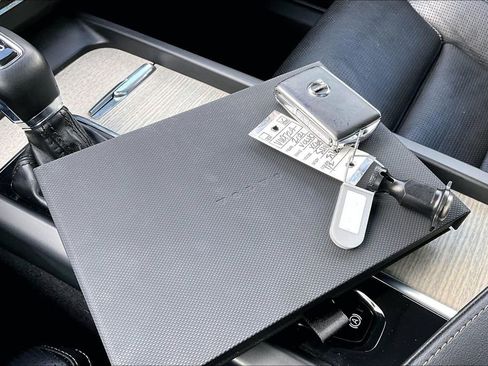 Used 2021 Volvo XC60 T5 Inscription w/ Advanced Package image 35