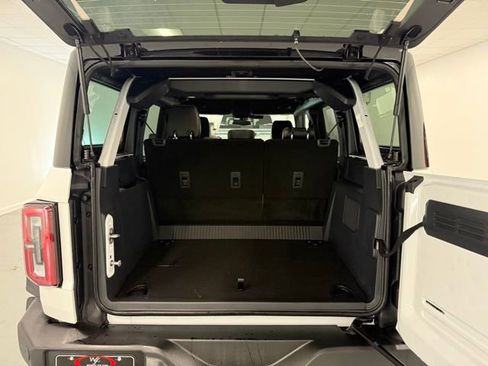 New 2025 Ford Bronco Outer Banks w/ Sasquatch Package image 8