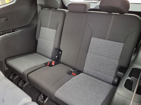 New 2026 GMC Acadia Elevation AWD/4WD image 8