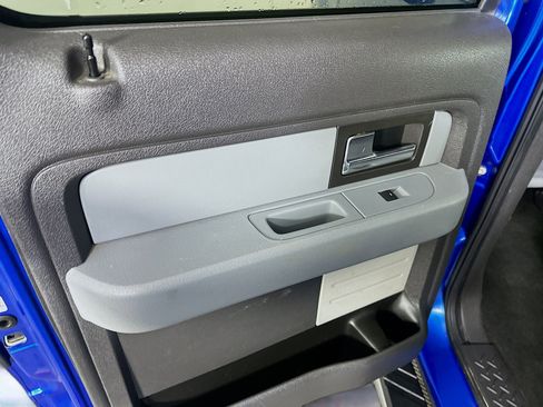 Used 2013 Ford F150 XLT w/ XLT Chrome Pkg image 24