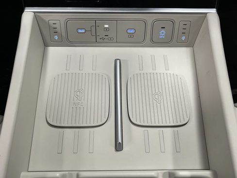 Used 2024 Hyundai Santa Fe Calligraphy image 25