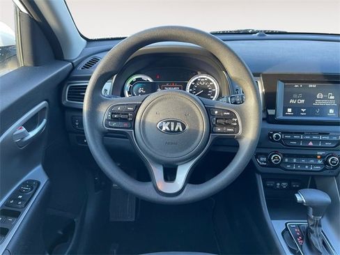 Used 2019 Kia Niro LX image 12