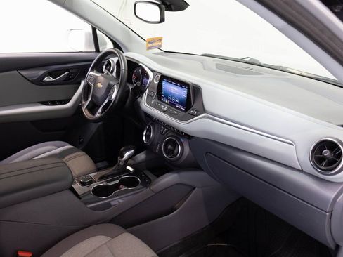 Used 2020 Chevrolet Blazer LT image 19