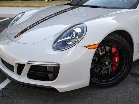 Used 2019 Porsche 911 Targa 4 GTS AWD/4WD image 7