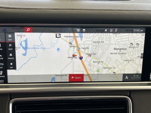 Used 2019 Porsche Panamera 4 image 18