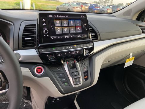 New 2026 Honda Odyssey EX-L image 34