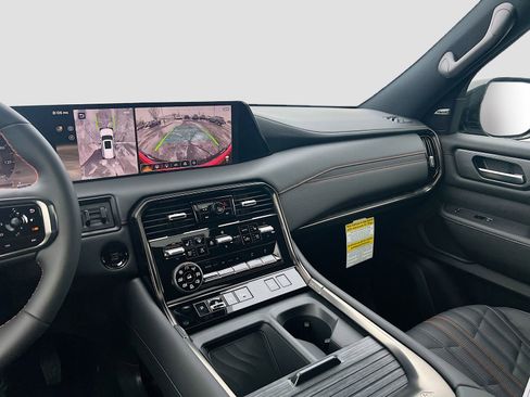 New 2026 Nissan Armada PRO-4X AWD/4WD image 25