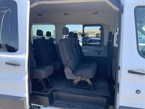 Used 2017 Ford Transit 350 XLT RWD image 10