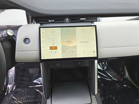 Used 2025 Land Rover Discovery Sport S AWD/4WD image 21