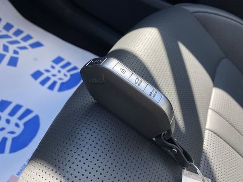 New 2026 Kia Sorento EX image 32