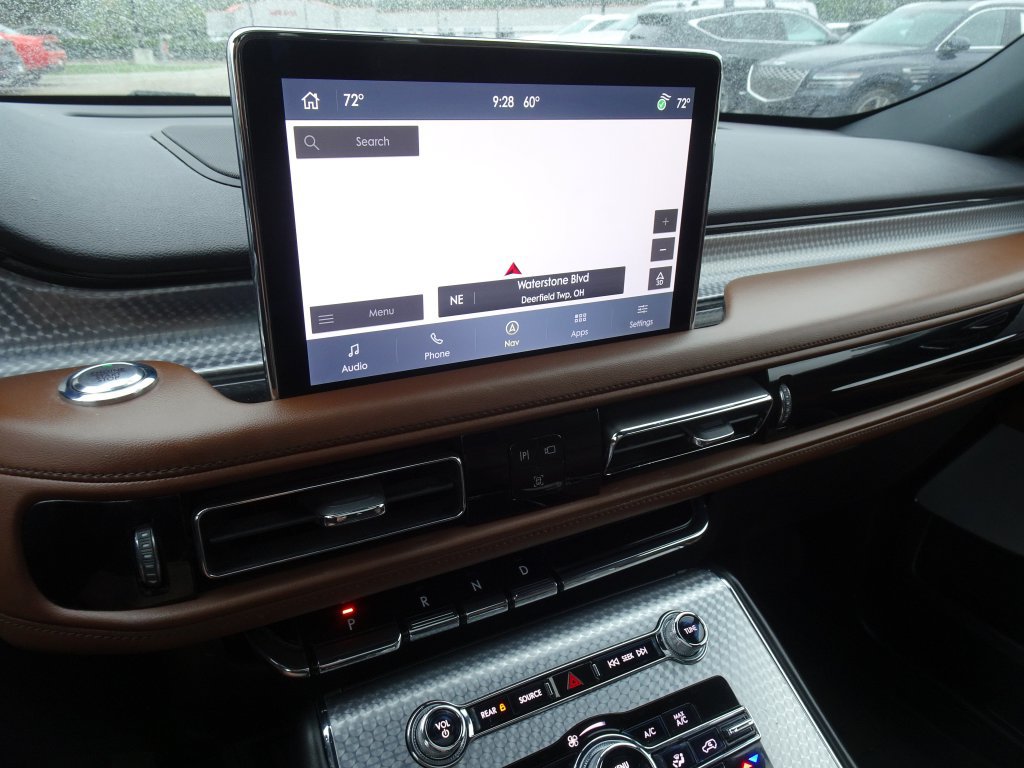 Used 2023 Lincoln Aviator Grand Touring w/ Equipment Group 301A AWD/4WD image 18