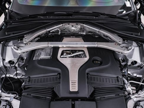 Used 2025 Aston Martin DBX 707 image 29
