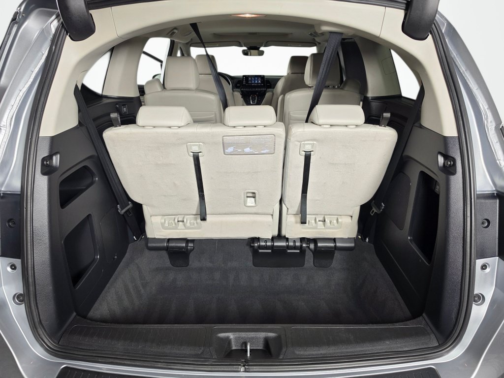 Used 2025 Honda Odyssey EX-L image 13