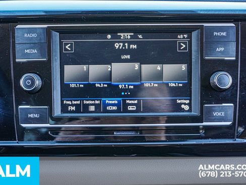 Used 2024 Volkswagen Taos S image 37