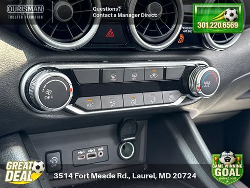 Used 2025 Nissan Sentra SV w/ Trunk Package FWD image 12