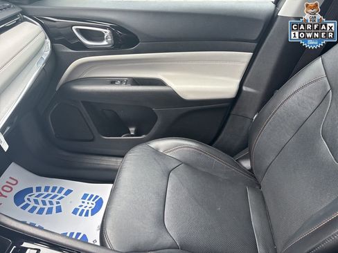 Certified 2022 Jeep Compass Limited image 22