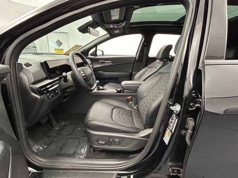 Used 2026 Kia Sportage X-Line w/ X-Line Premium Package AWD/4WD image 17