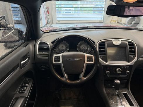 Used 2013 Chrysler 300 C AWD/4WD image 13