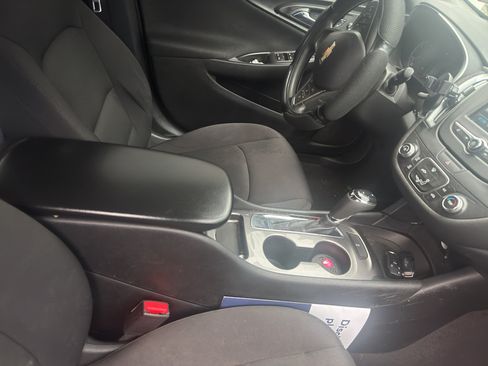 Used 2017 Chevrolet Malibu LS FWD image 17