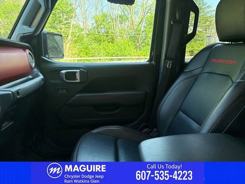 Used 2020 Jeep Gladiator Rubicon AWD/4WD image 19