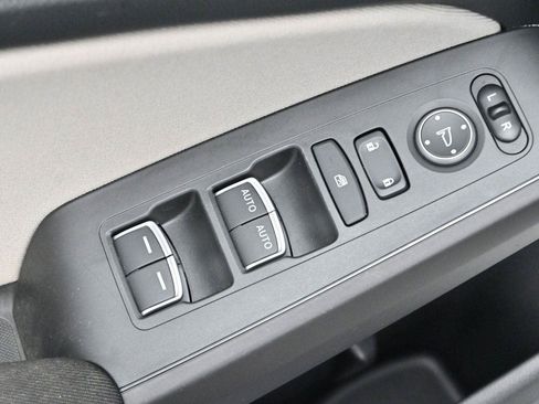 Used 2022 Honda Civic EX image 11