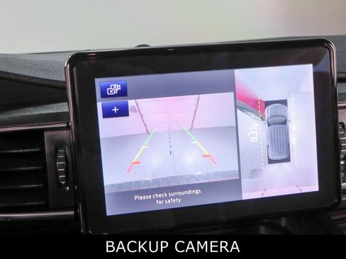 Used 2020 Ford Explorer Limited w/ Class III Trailer Tow Package image 19