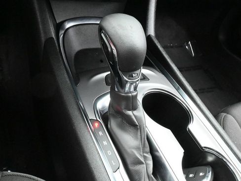 Used 2024 Chevrolet Malibu LT FWD image 22