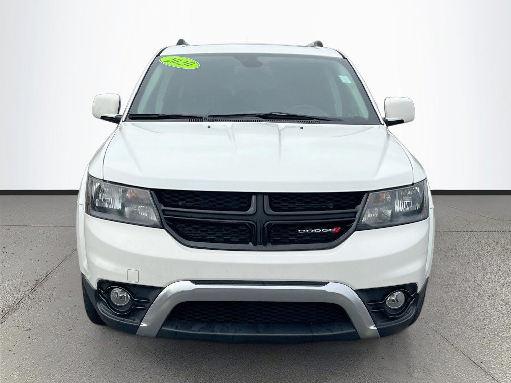 Used 2020 Dodge Journey Crossroad FWD image 2