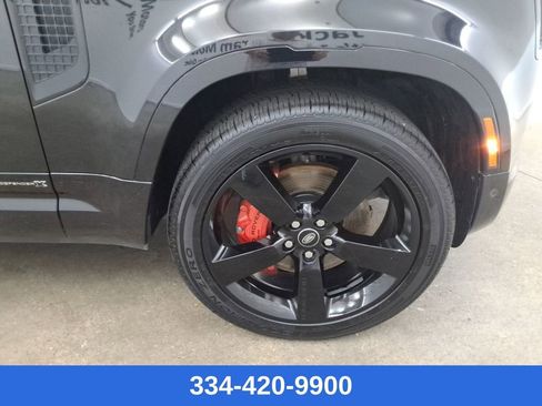 Used 2023 Land Rover Defender 90 X image 23