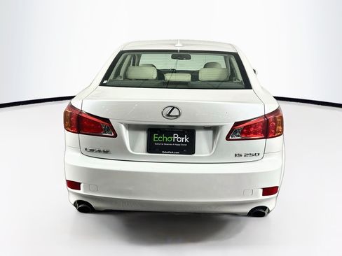 Used 2009 Lexus IS 250 RWD image 7