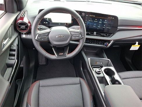 New 2026 Chevrolet Equinox RS image 9