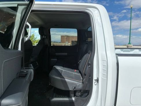 Used 2025 Ford F250 Lariat AWD/4WD image 18