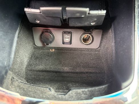 Used 2013 Toyota Avalon XLE Touring FWD image 23