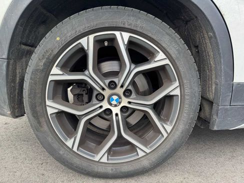 Used 2021 BMW X1 xDrive28i w/ Convenience Package AWD/4WD image 12