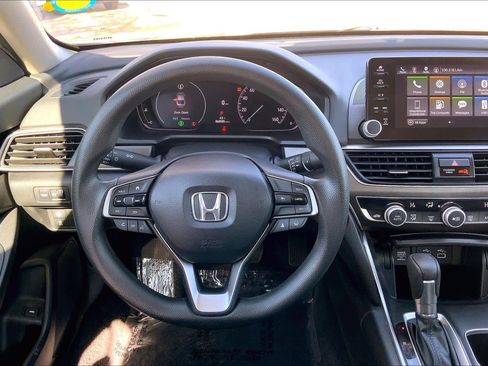 Used 2022 Honda Accord LX image 6