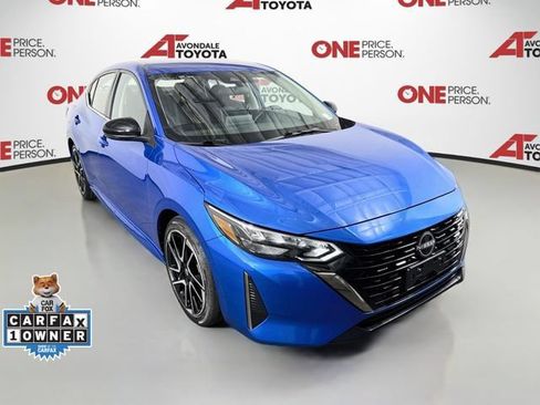Used 2025 Nissan Sentra SR FWD image 1
