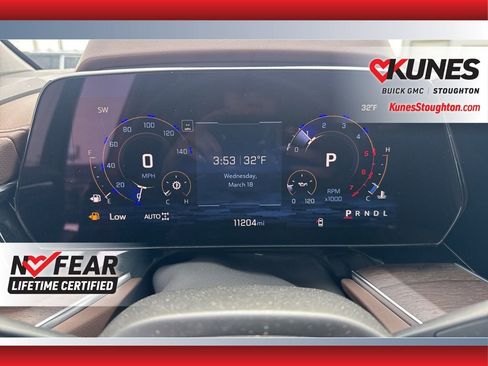 Used 2025 Chevrolet Suburban High Country AWD/4WD image 27