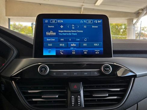 New 2025 Ford Escape Active w/ Cold Weather Package image 19