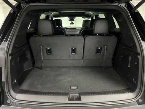 Certified 2024 GMC Acadia AT4 w/ Super Cruise Package image 26