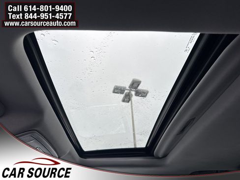 Used 2015 GMC Yukon XL SLT image 28